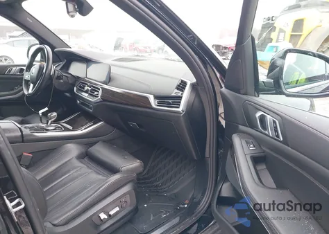 2020 BMW X5 xDrive40I z USA, uszkodzony, nr VIN 5UXCR6C08L9C32011